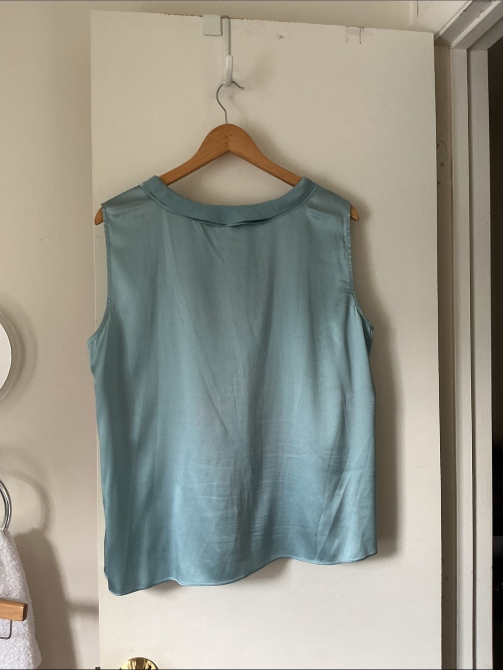 Talbots Sleeveless Ruffle-Front Shell Top in Light Blue - Picture 4 of 5